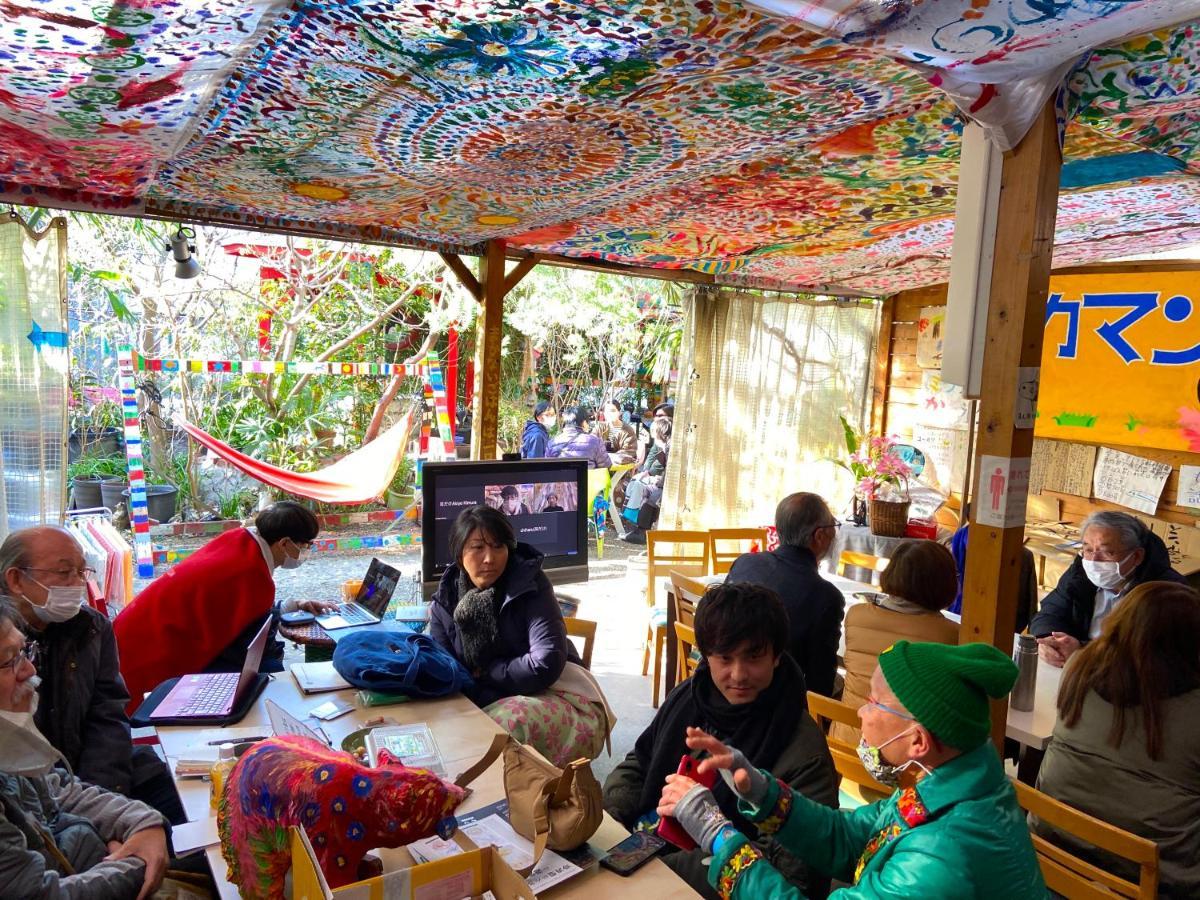 Kamagasaki University Of The Arts Cafe Garden Guest House Aka Cocoroom Osaka Esterno foto