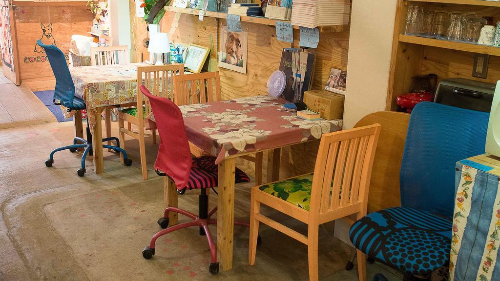 Kamagasaki University Of The Arts Cafe Garden Guest House Aka Cocoroom Osaka Esterno foto